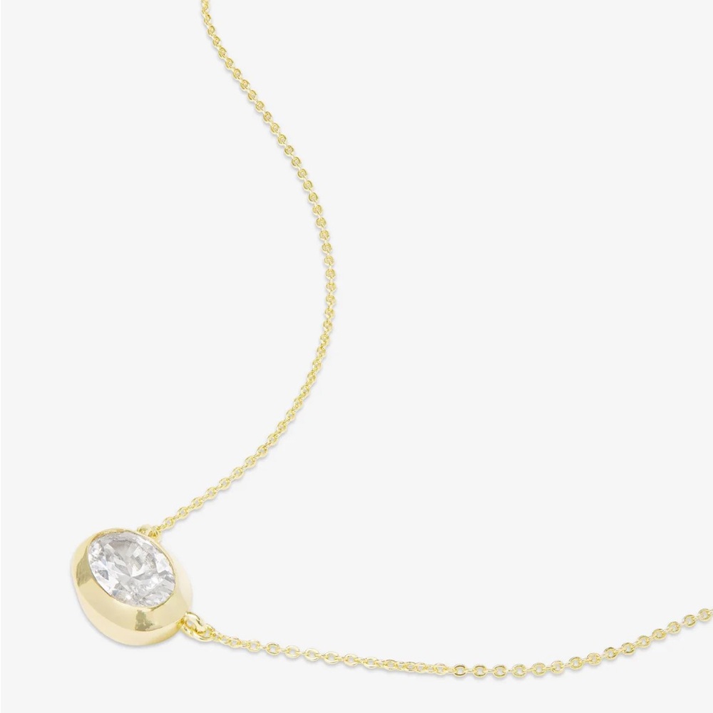 Melinda Maria Pendant Necklace- Keep it Simple, But Never Subtle - Picture 3 of 12